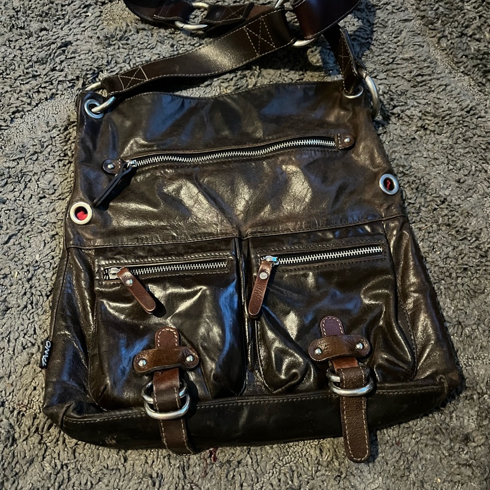 Tano Hand Bag Distressed Leather Messenger Bag with Buckle Details‎ Brown